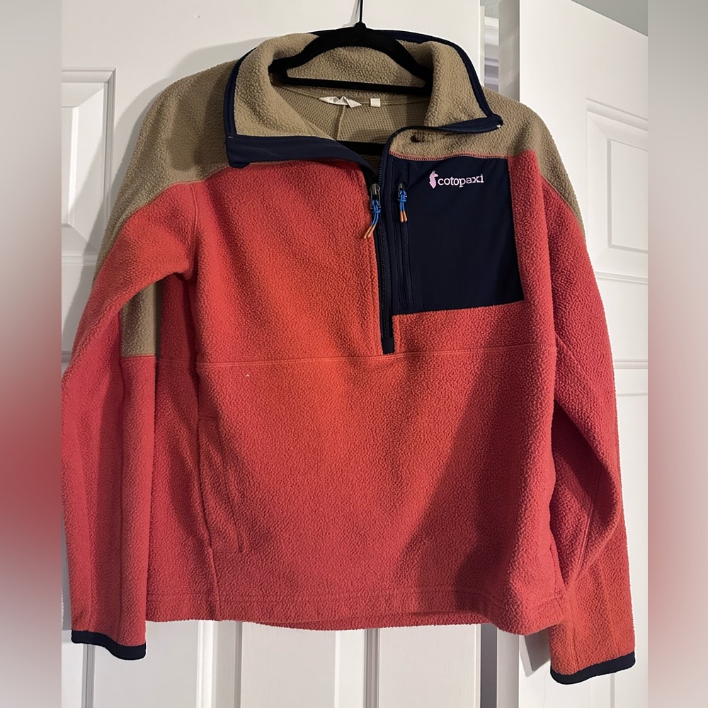 Cotopaxi fleece sweatshirt